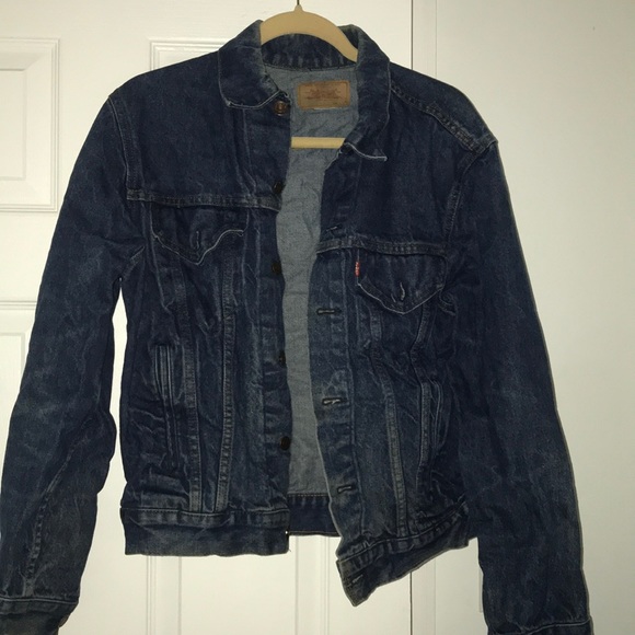 Levi's Jackets & Blazers - Amazing shape dark denim vintage Levi